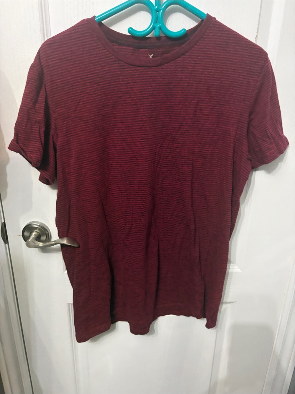 American Eagle Outfitters Men's Maroon Striped Short-Sleeve Tee